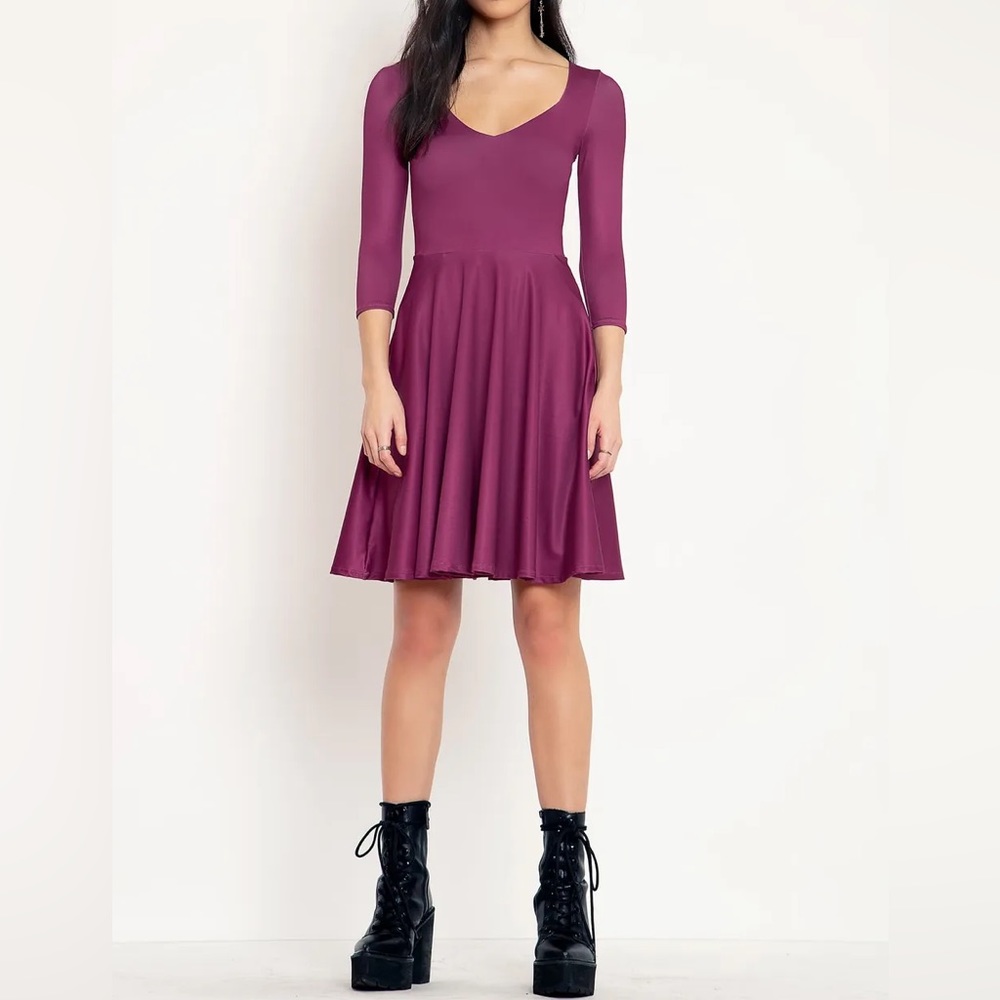 [Blackmilk clothing] MATTE RUBY HEART 3/4 SLEEVE LONGLINE DRESS - LIMITED